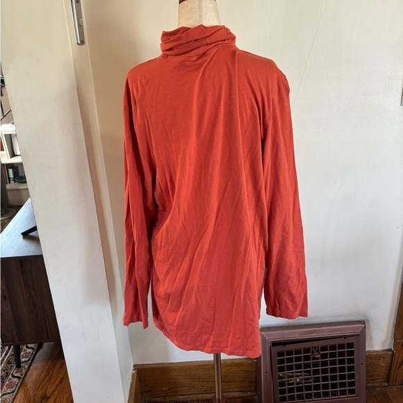 Universal Standard Turtleneck! Size Large (22/24) - Picture 3 of 7